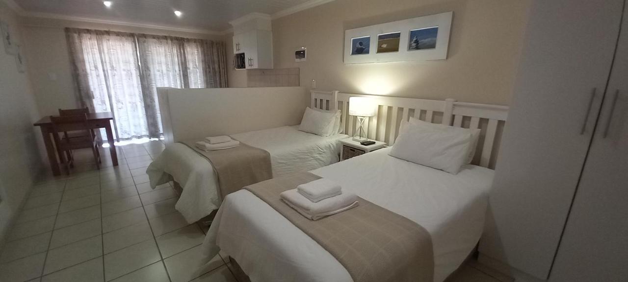 Masada Guest House Langebaan Kültér fotó